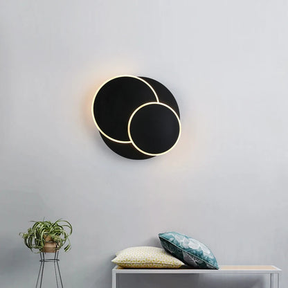 Rotating Discus: LED Wall Light