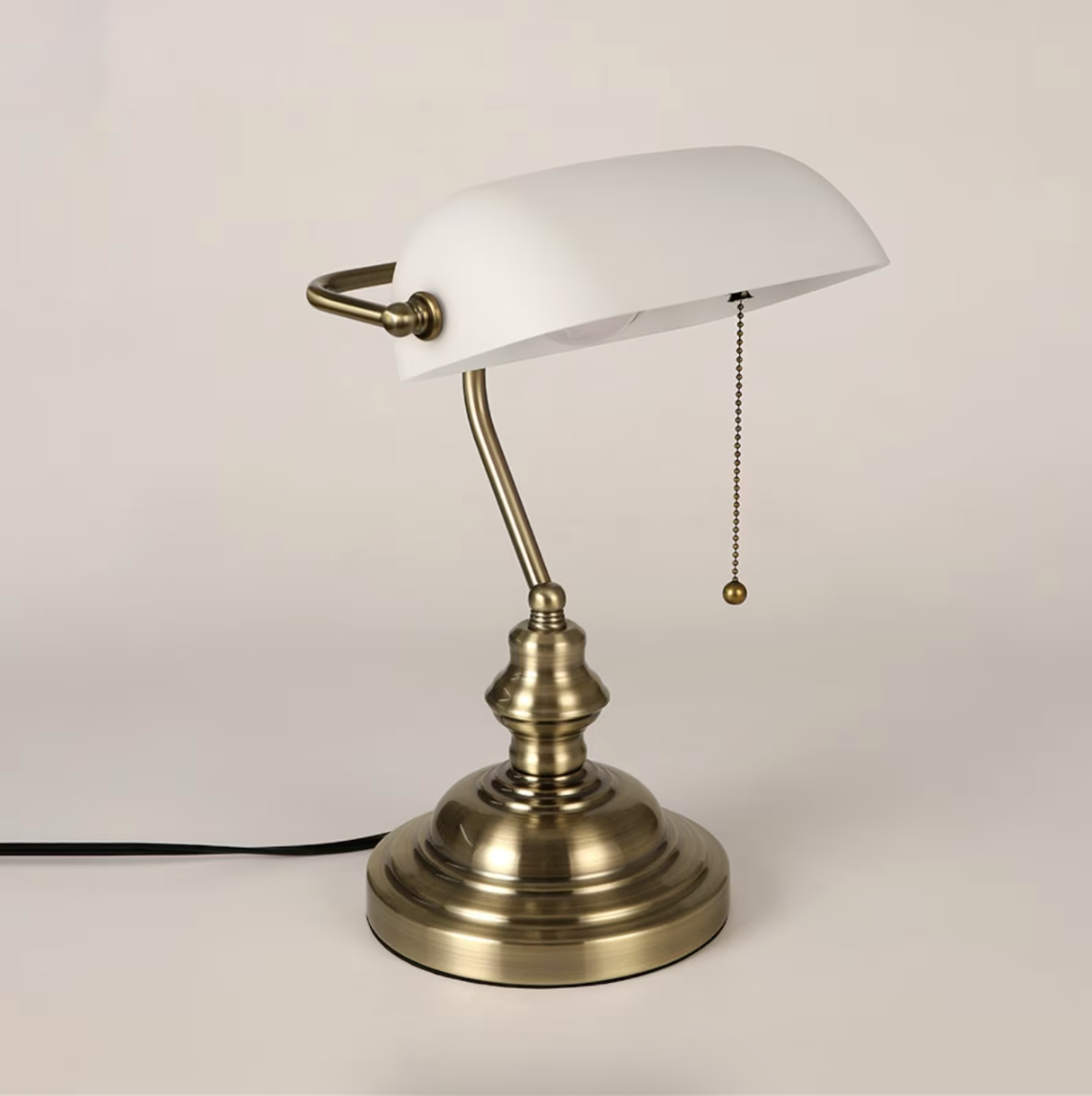 Emerald Banker - Green Glass Desk Lamp – LightStyl